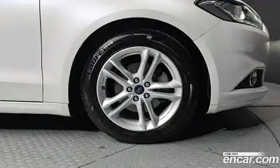 Ford Mondeo 2015 2.0 Автомат в Москве № 610233, миниатюра 5