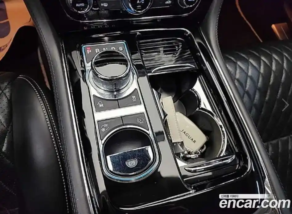 Jaguar XJ 2019 Автомат в Москве № 610831, фото 8