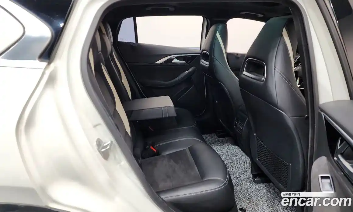 Infiniti Q30 2017 2.0 Автомат в Москве № 610997, фото 12