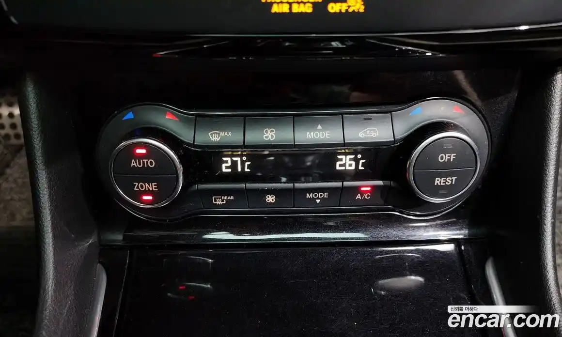 Infiniti Q30 2017 2.0 Автомат в Москве № 610997, фото 15