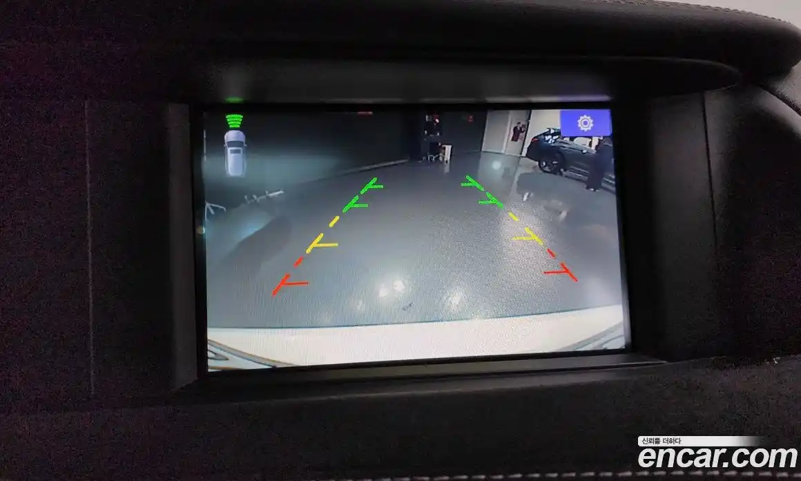 Infiniti Q30 2017 2.0 Автомат в Москве № 610997, фото 16