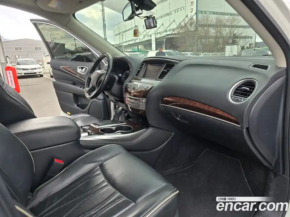 Infiniti QX60 2018 3.5 Автомат в Москве № 611040, фото 11