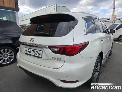 Infiniti QX60 2018 3.5 Автомат в Москве № 611040, миниатюра 2