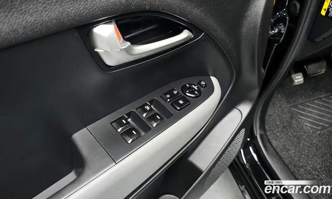 Kia Ray 2024 1.0 Автомат в Москве № 611379, фото 12