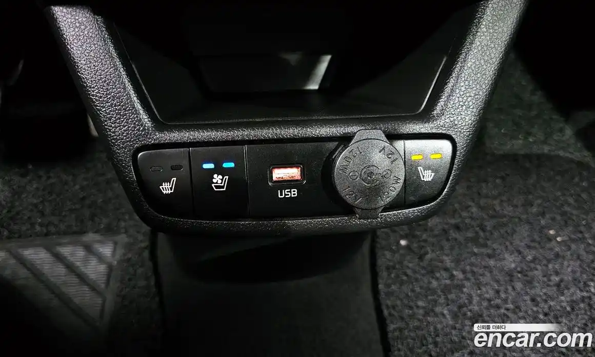 Kia Ray 2024 1.0 Автомат в Москве № 611379, фото 17