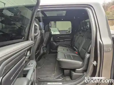 Dodge Ram Pick Up 2022 5.7 Автомат в Москве № 612049, миниатюра 11