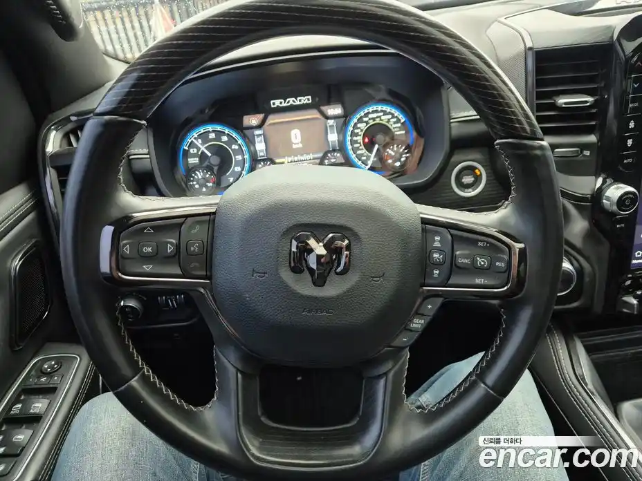 Dodge Ram Pick Up 2022 5.7 Автомат в Москве № 612049, фото 19