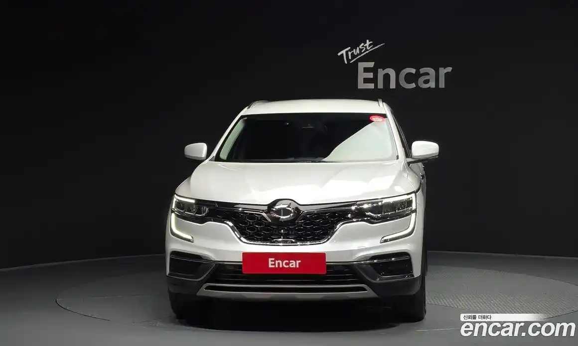 Renault QM6 2023 2.0 Автомат в Москве № 612223, фото 3