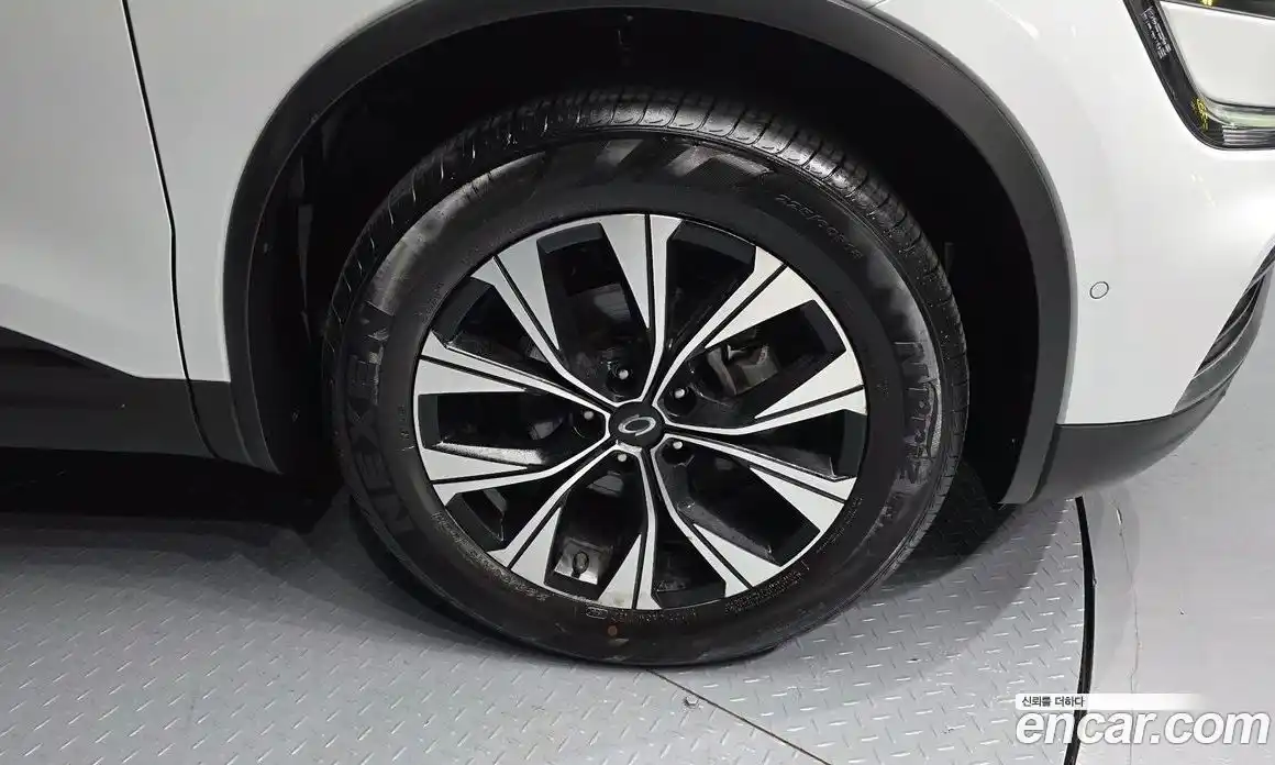 Renault QM6 2023 2.0 Автомат в Москве № 612223, фото 5