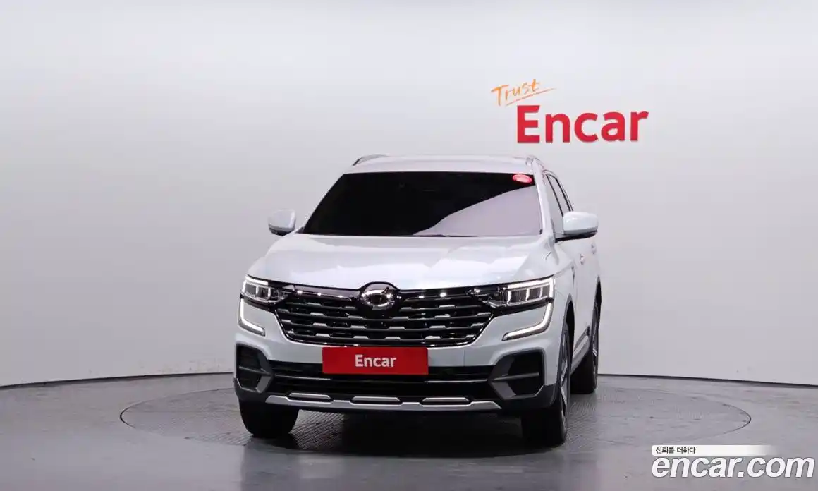 Renault QM6 2024 2.0 Автомат в Москве № 612360, фото 3