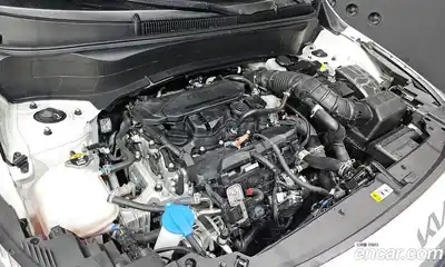 Kia Seltos 2023 1.6 Автомат в Москве № 612443, миниатюра 6