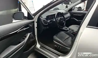 Kia Seltos 2023 1.6 Автомат в Москве № 612443, миниатюра 10