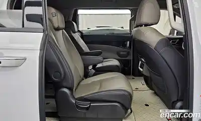 Kia Canival 2025 3.5 Автомат в Москве № 612750, миниатюра 12