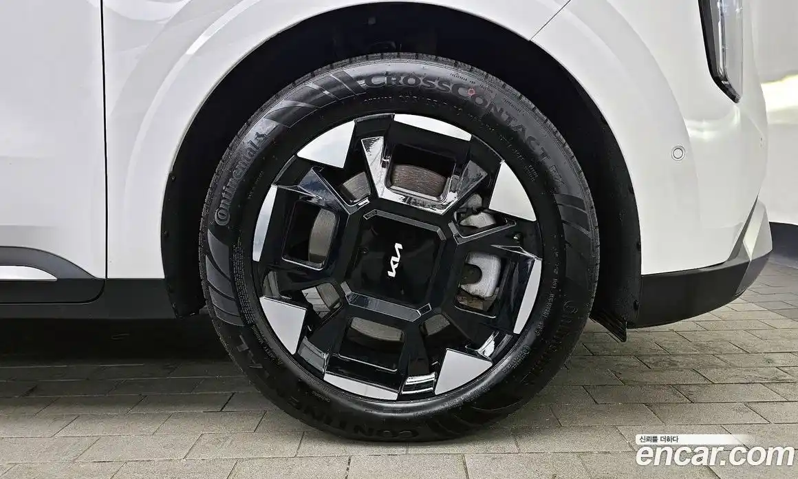 Kia Canival 2025 3.5 Автомат в Москве № 612750, фото 5