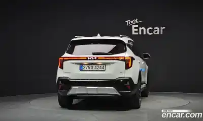 Kia Seltos 2025 1.6 Автомат в Москве № 612779, миниатюра 4