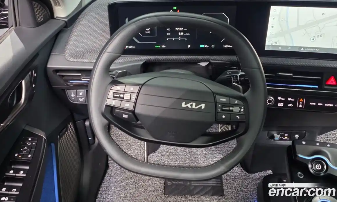 Kia EV6 2025 0.1 Автомат в Москве № 612858, фото 12