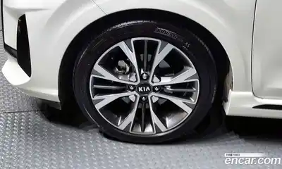 Kia Morning 2021 1.0 Автомат в Москве № 613124, миниатюра 5