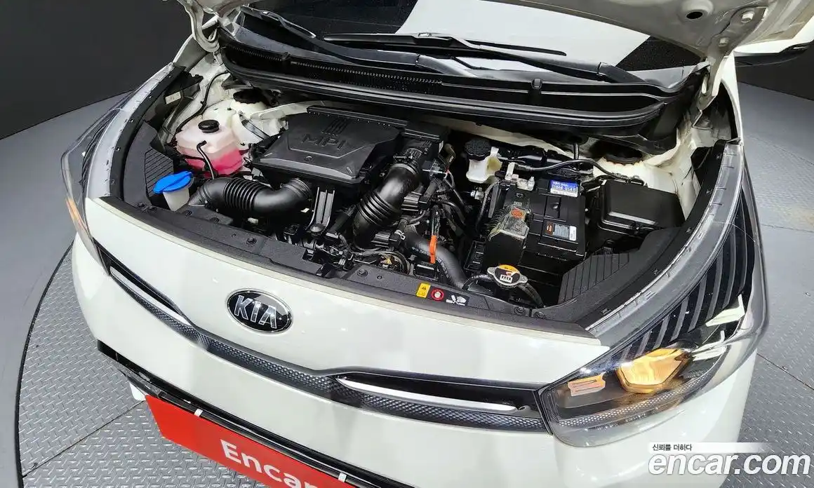 Kia Morning 2021 1.0 Автомат в Москве № 613124, фото 6