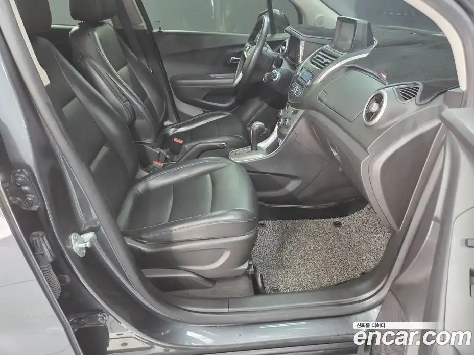 Chevrolet Trax 2016 1.4 Автомат в Москве № 613177, фото 8