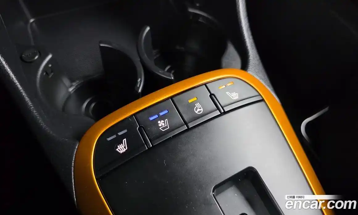 Kia Morning 2023 1.0 Автомат в Москве № 613353, фото 19