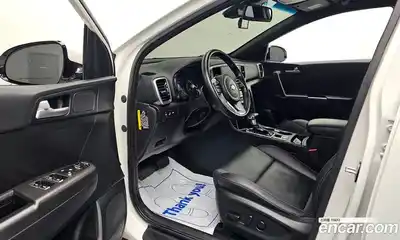 Kia Sportage 2020 2.0 Автомат в Москве № 613408, миниатюра 10