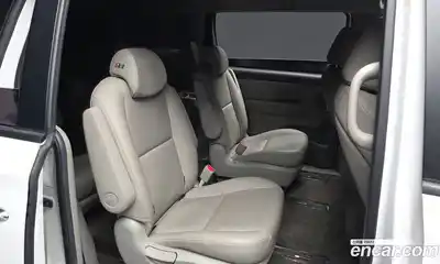Kia Canival 2019 2.2 Автомат в Москве № 613817, миниатюра 12