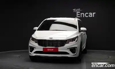 Kia Canival 2019 2.2 Автомат в Москве № 613817, миниатюра 3