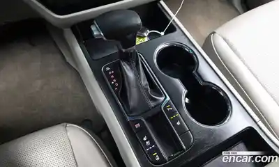 Kia Canival 2019 2.2 Автомат в Москве № 613817, миниатюра 9