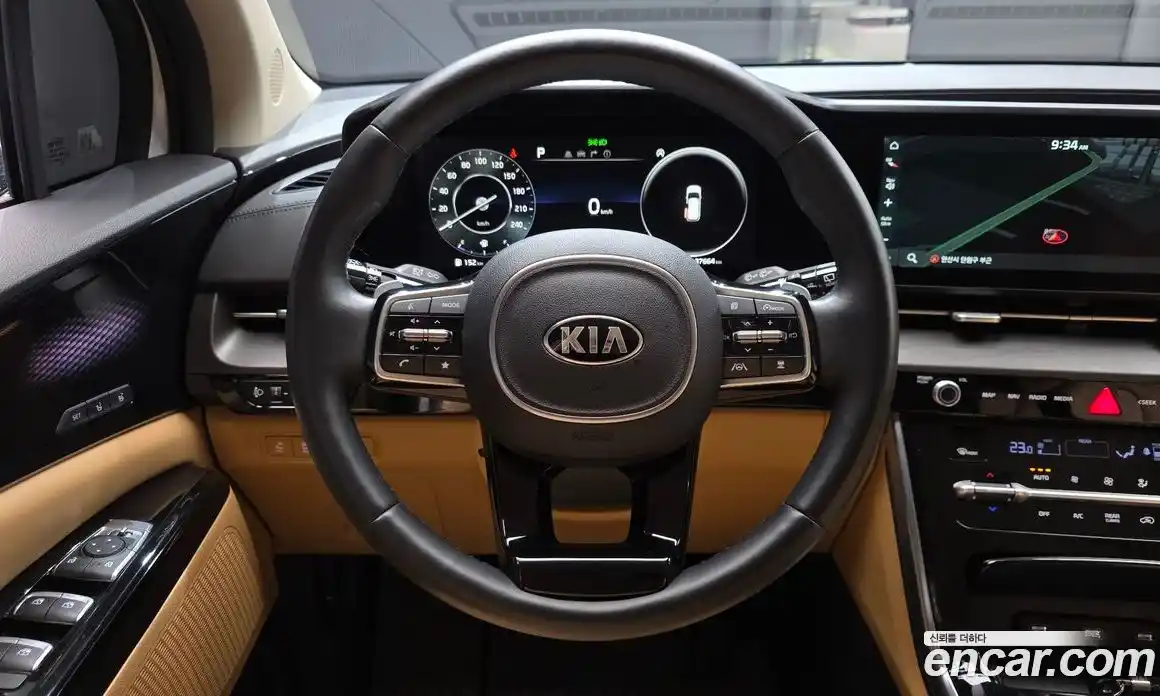 Kia Canival 2021 2.2 Автомат в Москве № 613960, фото 13