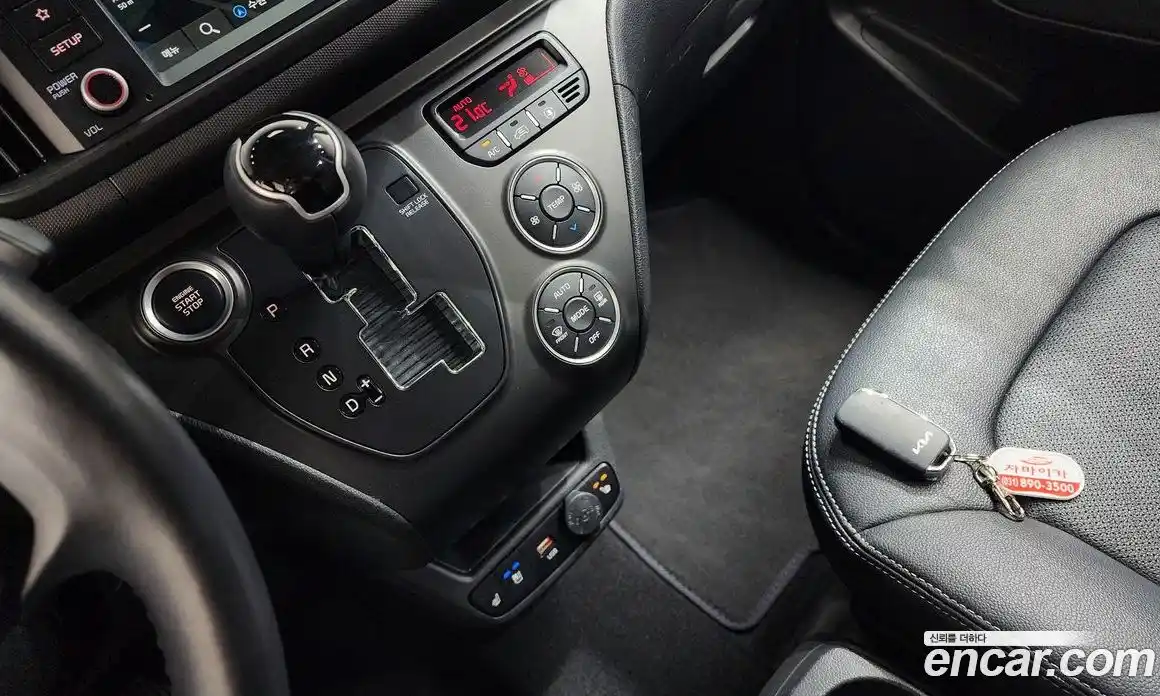 Kia Ray 2024 1.0 Автомат в Москве № 613971, фото 9