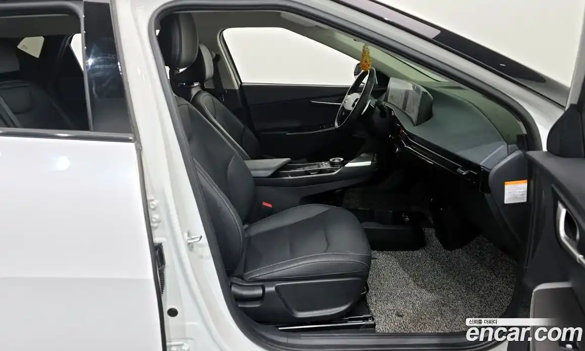 Kia EV6 2022 0.1 Автомат в Москве № 614069, фото 11