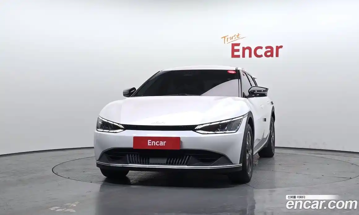 Kia EV6 2022 0.1 Автомат в Москве № 614069, фото 3