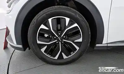 Kia EV6 2022 0.1 Автомат в Москве № 614069, миниатюра 5