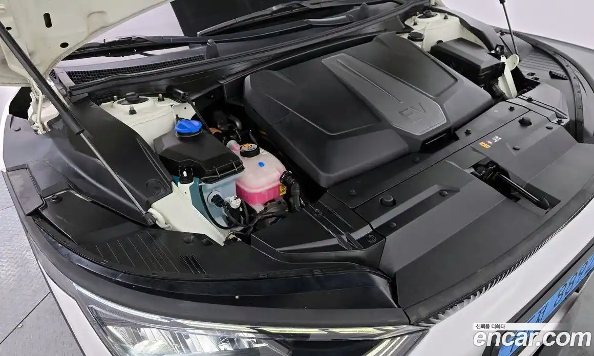 Kia EV6 2022 0.1 Автомат в Москве № 614069, фото 6