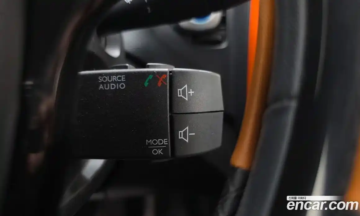 Renault QM3 2015 1.5 Автомат в Москве № 614161, фото 16