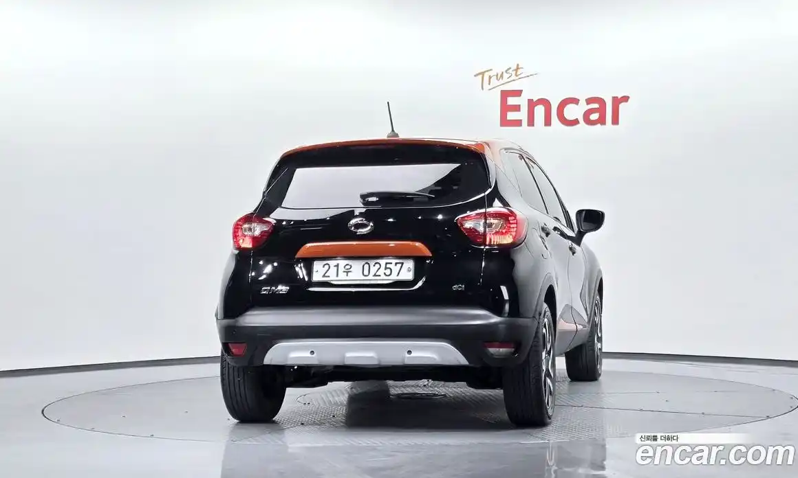 Renault QM3 2015 1.5 Автомат в Москве № 614161, фото 3