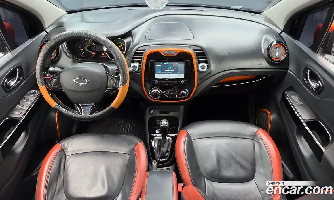 Renault QM3 2015 1.5 Автомат в Москве № 614161, фото 6