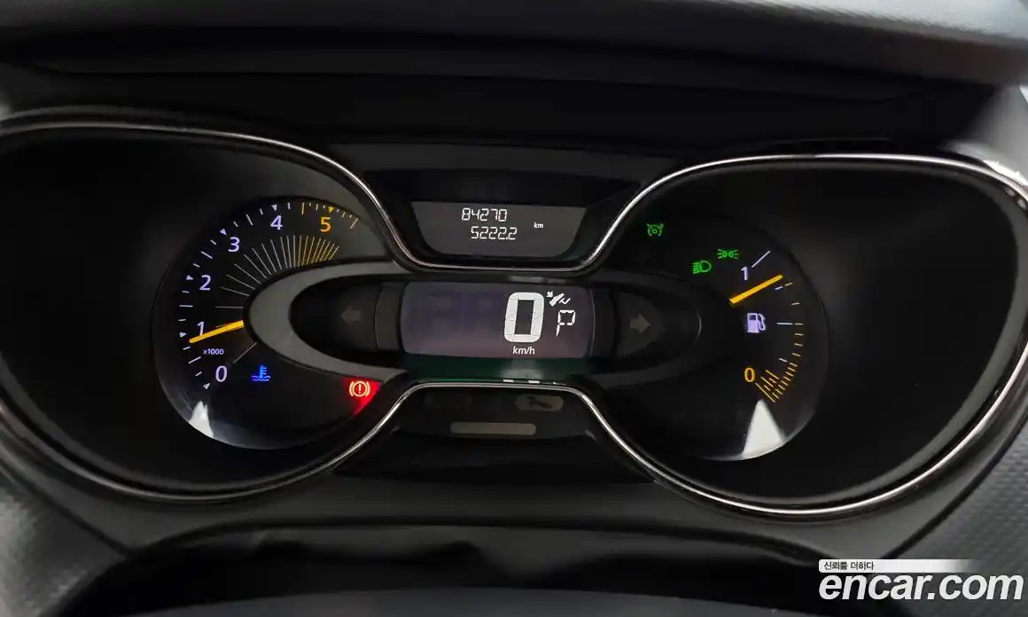 Renault QM3 2015 1.5 Автомат в Москве № 614161, фото 7