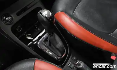 Renault QM3 2015 1.5 Автомат в Москве № 614161, миниатюра 8