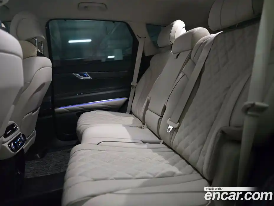 Genesis GV80 2022 3.0 Автомат в Москве № 614609, фото 13