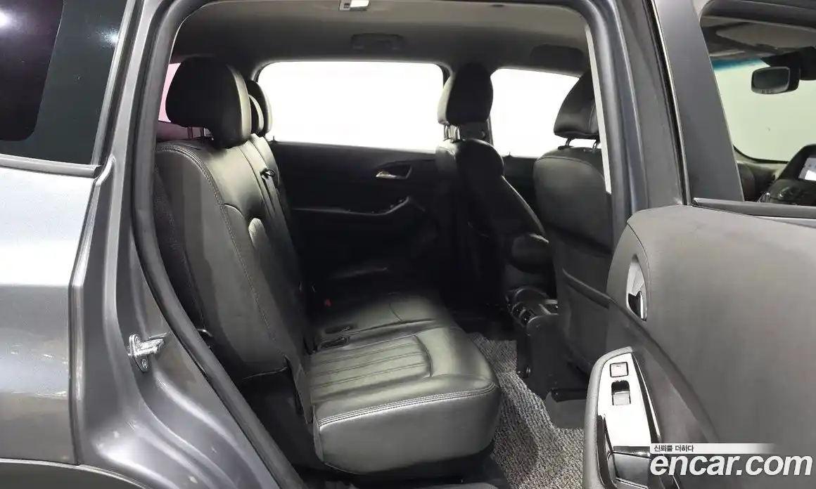 Chevrolet Orlando 2015 2.0 Автомат в Москве № 614645, фото 12