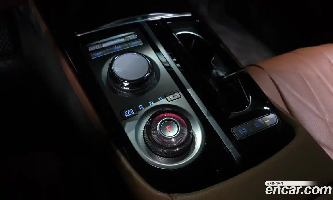 Genesis G80 2023 2.5 Автомат в Москве № 614862, фото 9