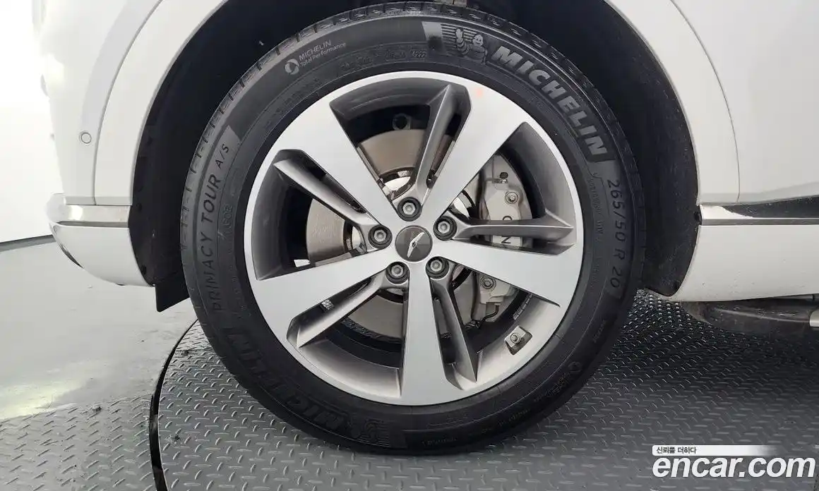 Genesis GV80 2023 2.5 Автомат в Москве № 614864, фото 5