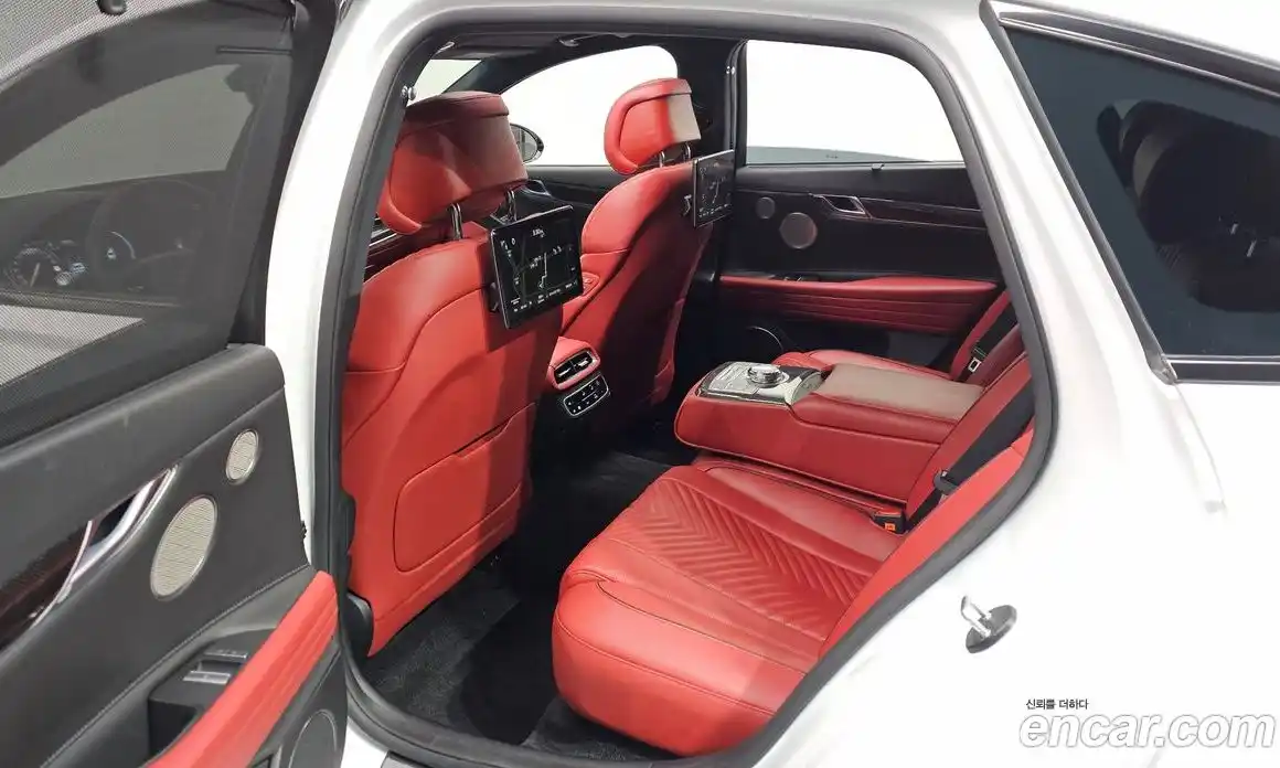 Genesis G80 2024 2.5 Автомат в Москве № 614869, фото 16