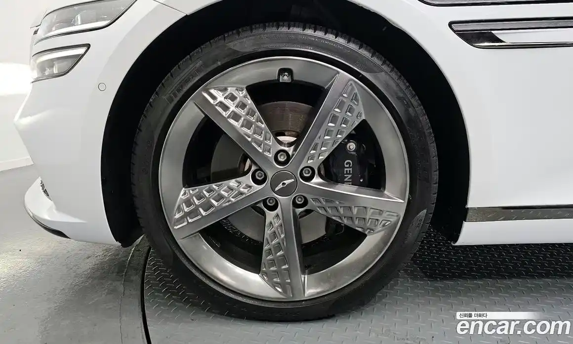 Genesis G80 2024 2.5 Автомат в Москве № 614869, фото 5