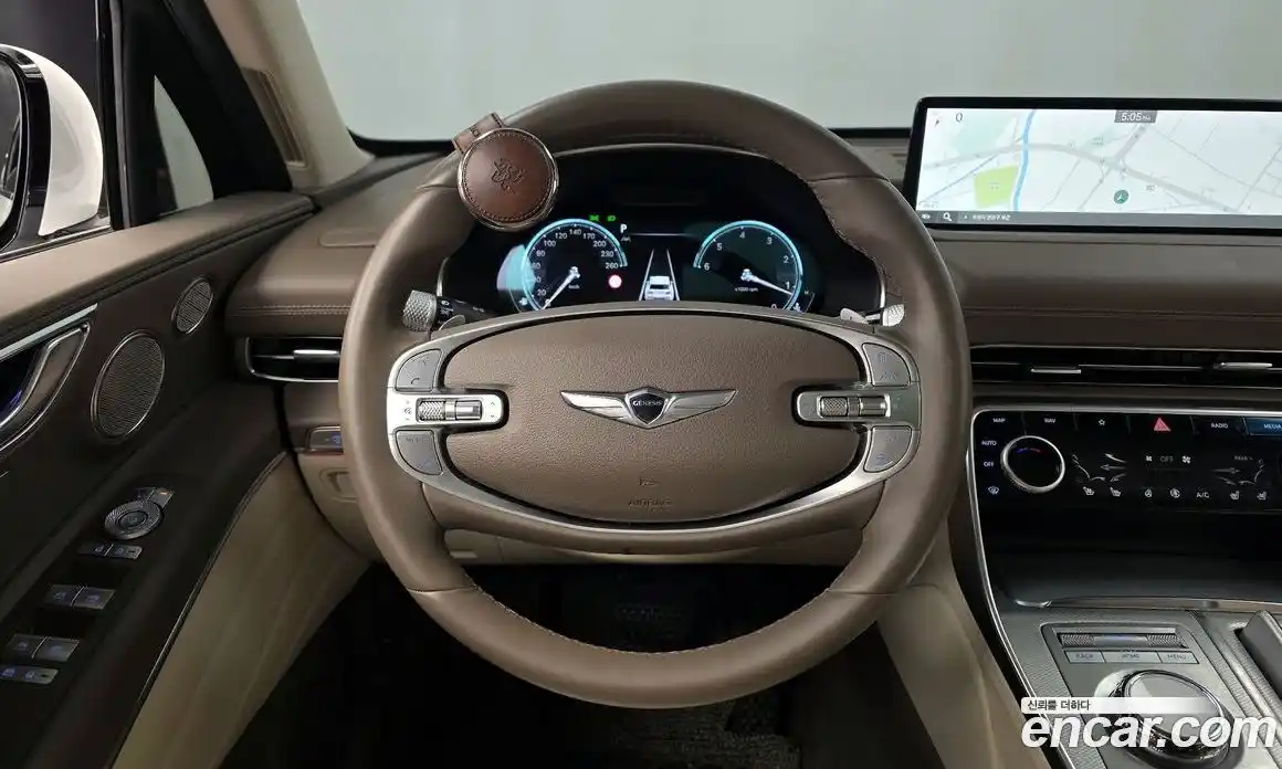 Genesis GV80 2023 3.0 Автомат в Москве № 615320, фото 13