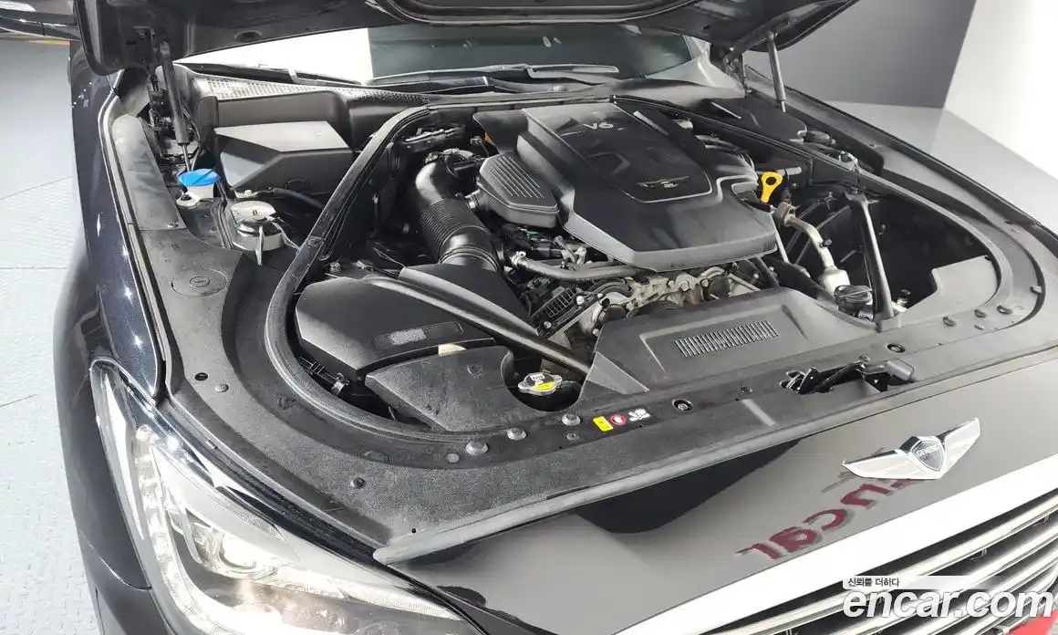 Genesis G80 2018 3.3 Автомат в Москве № 615354, фото 6