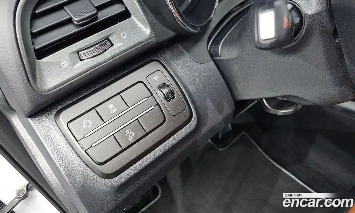 SsangYong TIBOLI 2019 1.6 Автомат в Москве № 616388, фото 13