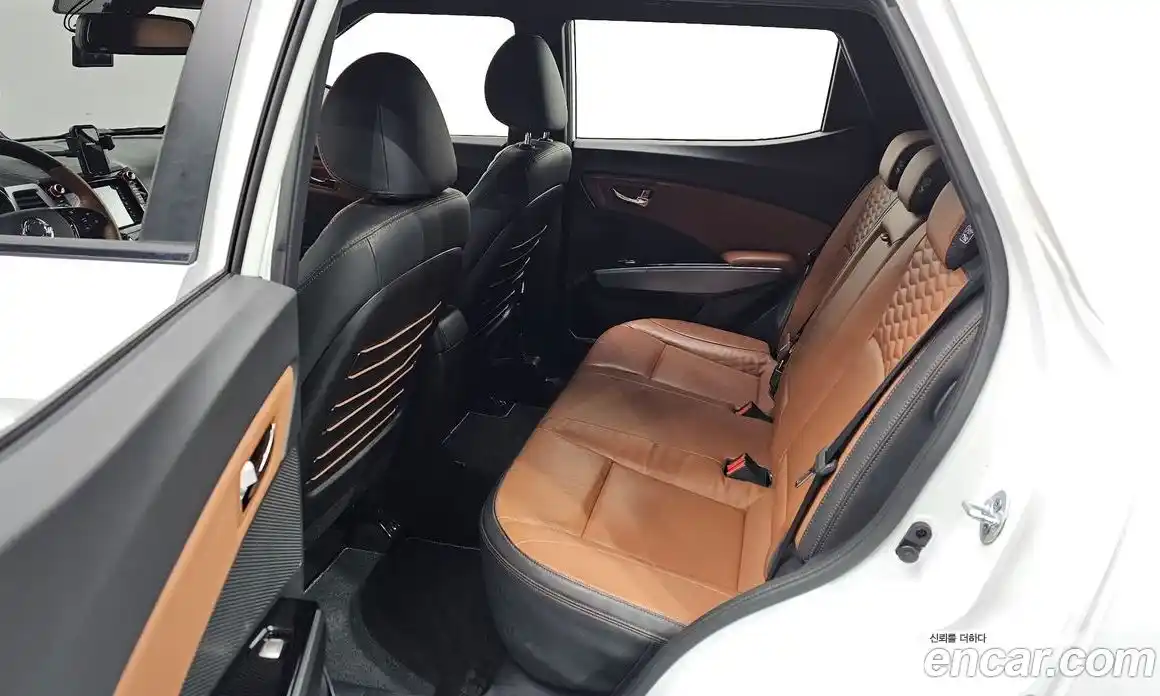 SsangYong TIBOLI 2019 1.6 Автомат в Москве № 616388, фото 18