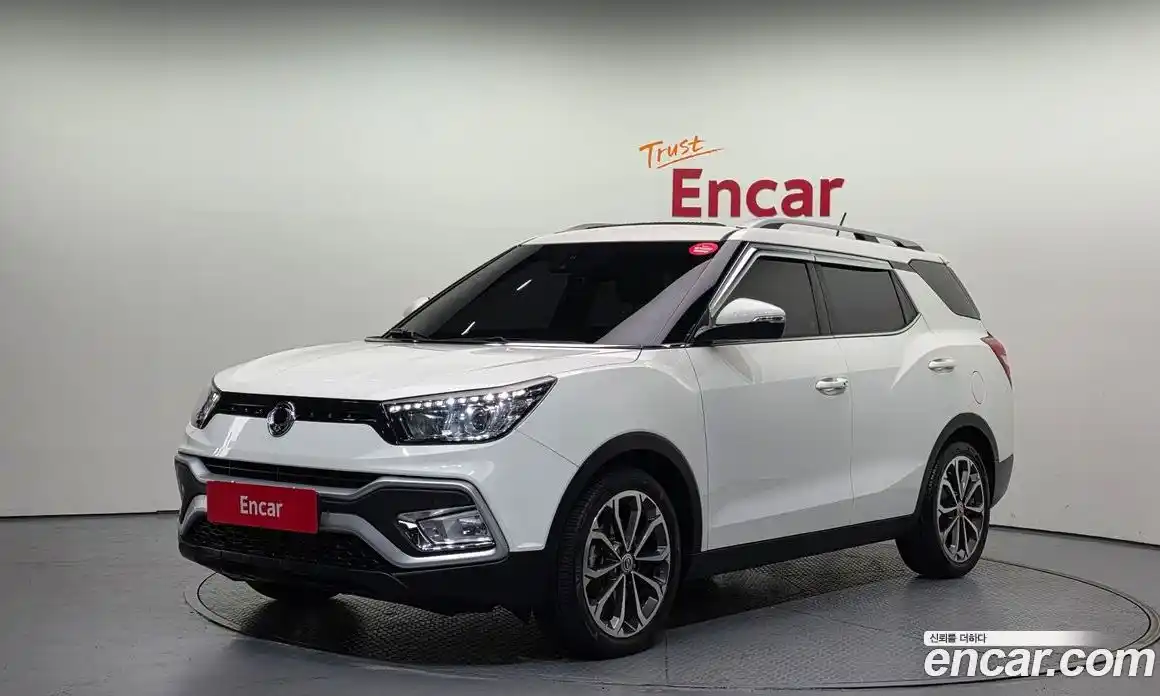 SsangYong TIBOLI 2017 1.6 Автомат в Москве № 616587, фото 1